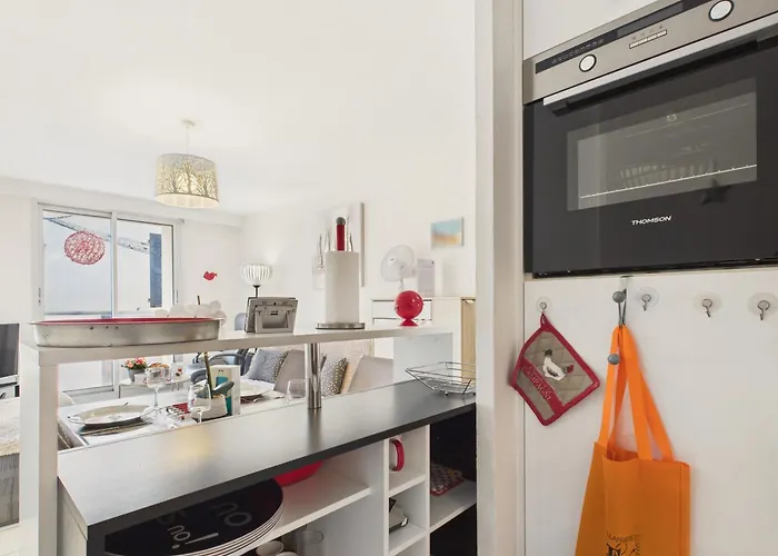 200m De La Grande Plage, 2 Adultes 2 Enfants